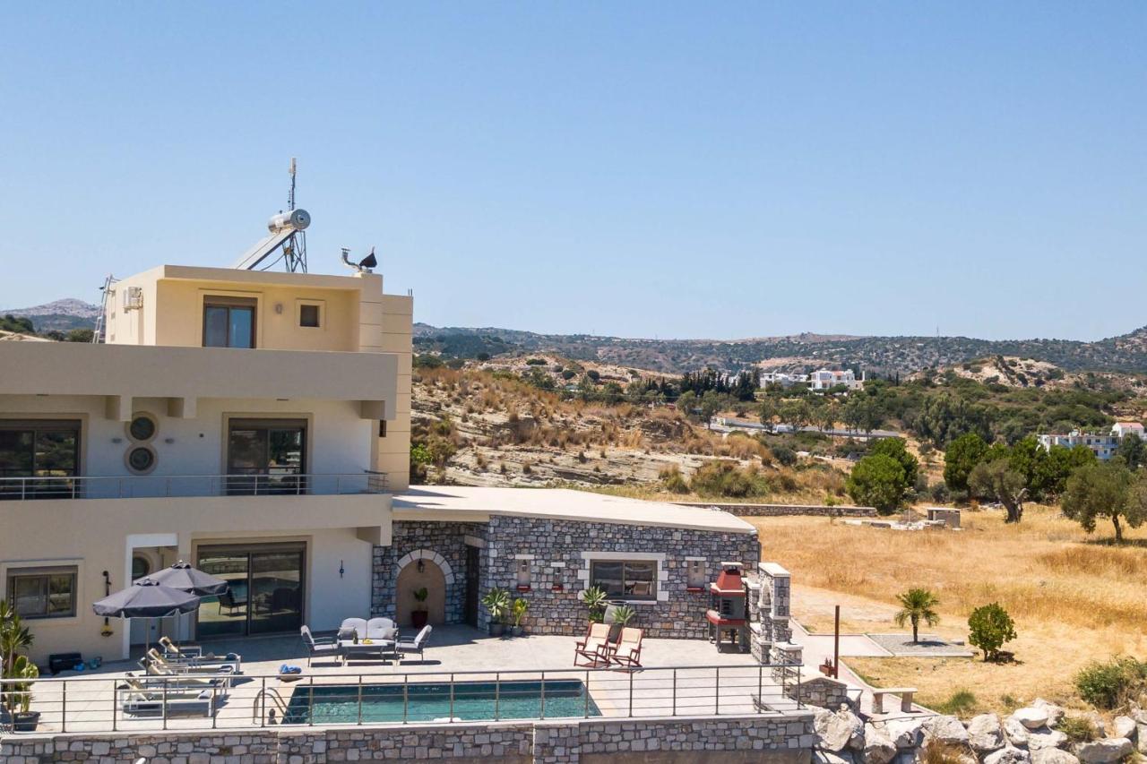 Des & Coo Luxury Villa With Private Pool Faliraki Exterior foto